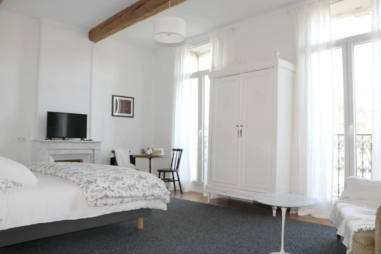 Aumes Sweet Home Chambre D'Hotes Екстер'єр фото